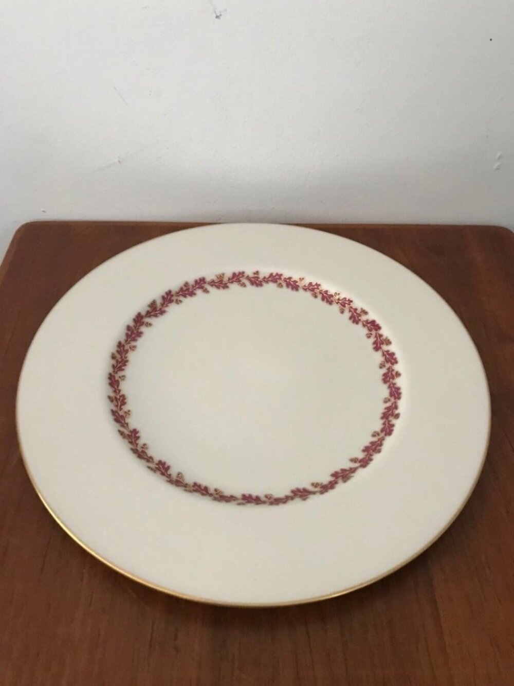 Vintage Lenox 1830 Shenandoah MAROON 10.5" Dinner Plate R304R Leaves RARE